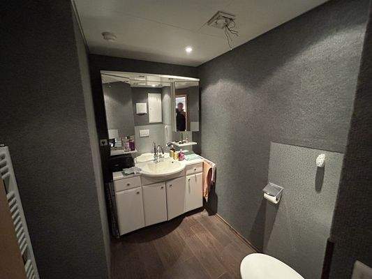 Kunden-WC im Ladenlokal