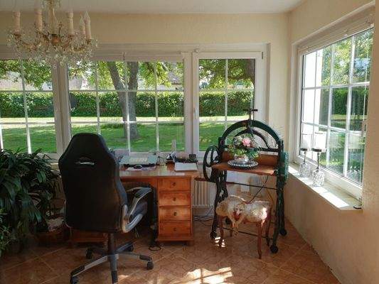 Büro Hauptwohnung EG