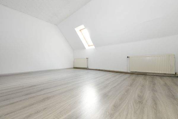 Haupthaus - DG - Zimmer I