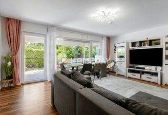 Wohnzimmer 1