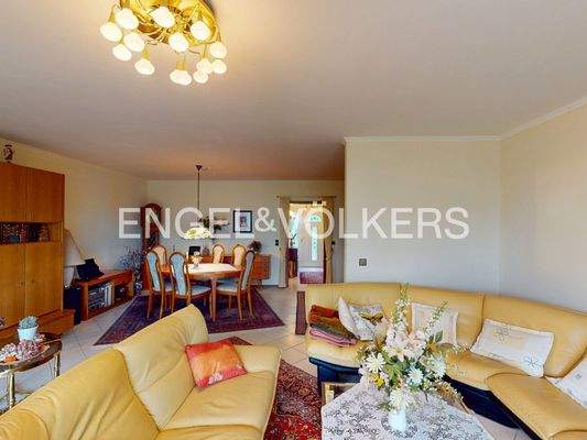 Großzügiger Wohnbereich