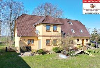 Anwesen in ländlicher Lage