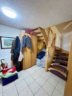 Kelleraufgang Treppenhaus