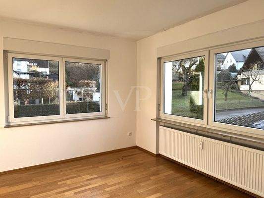 Arbeits- oder Kinderzimmer