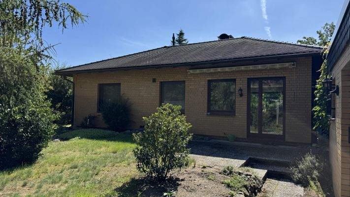 Ansicht vom Garten zum Haus