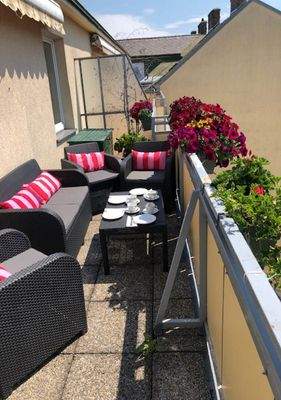 1. Terrasse Südseite - Blick Gloriette