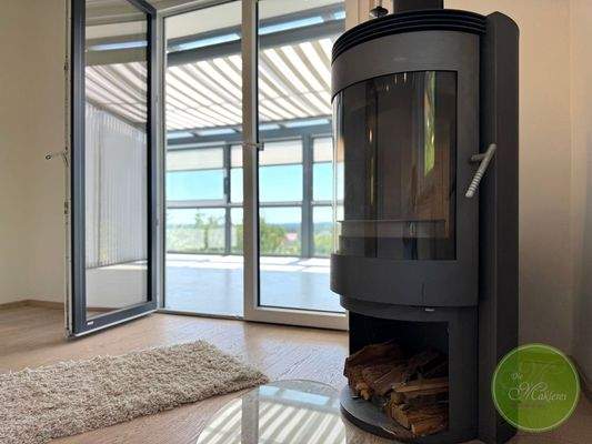 ... charmantem Schwedenofen und ...