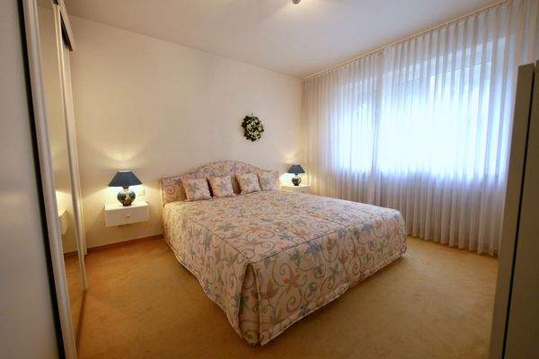 Schlafzimmer Ansicht 3