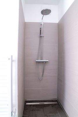 Blick in das zweite Bad