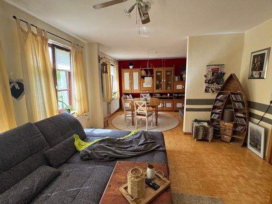 Wohn- und Essbzimmer