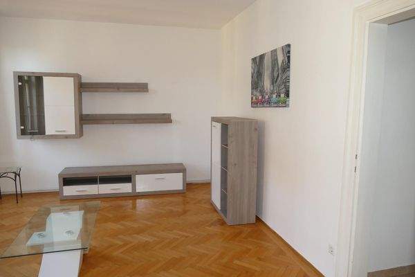 Zimmer # 02 unmöbliert P1180567