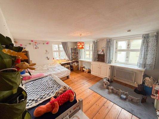 Kinderzimmer 1 OG
