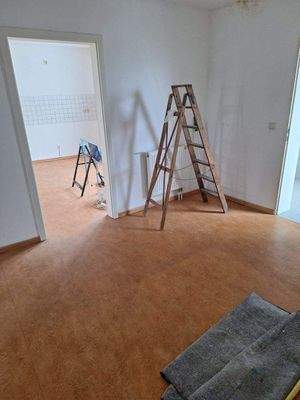 Flur mit Blick in die Küche