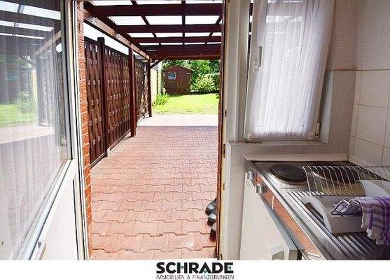 ...gleich raus zur Terrasse