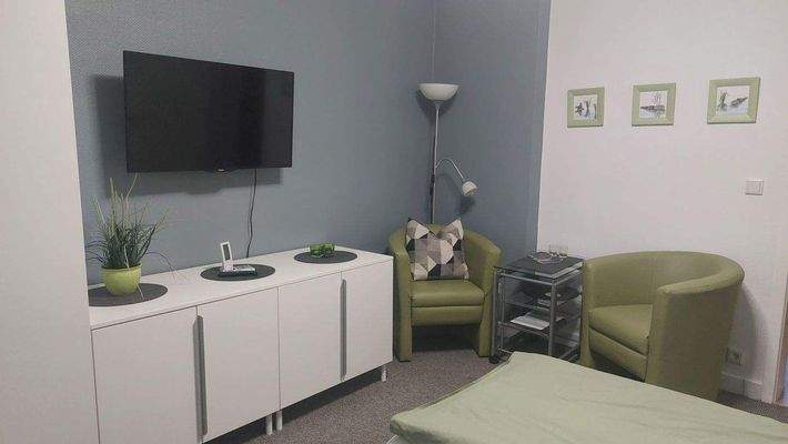 Schlafzimmer (4).jpg