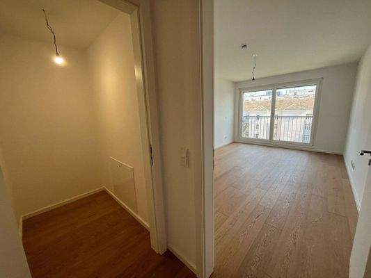 1bc3f724-fa7d-47ff-aeea-0cafd8912f50