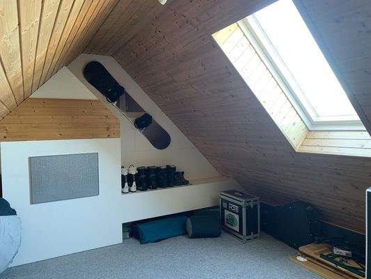 Gedämmter Spitzboden Gegens.