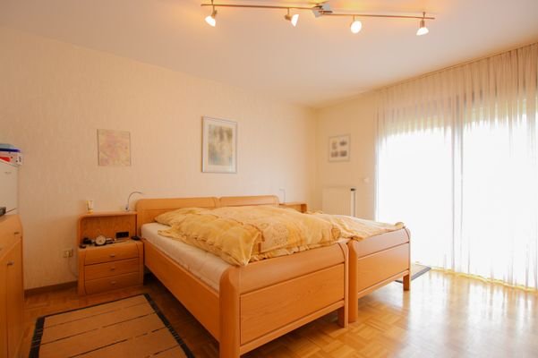 Schlafzimmer EG