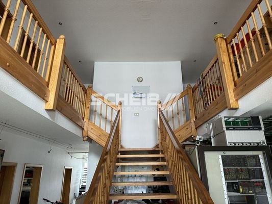 Platz auf 2 Geschossen