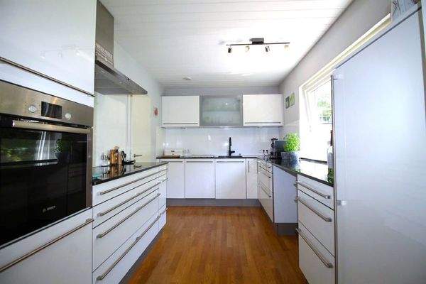 EG: Einbauküche im Kaufpreis enthalten