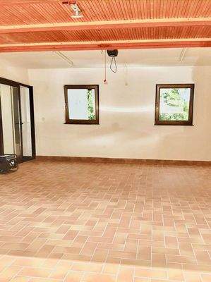 Doppelgarage direkter Zugang 