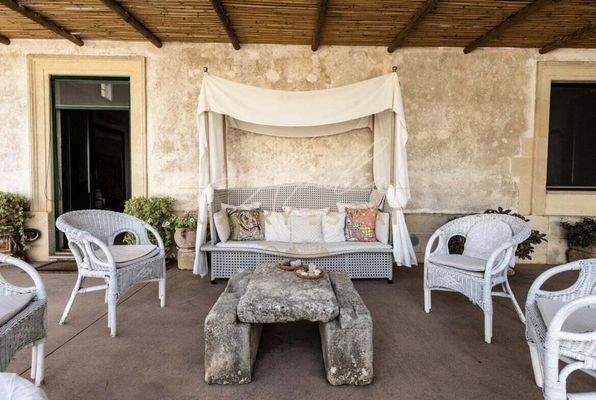 faszinierendes Anwesen in Carpignano Salentino