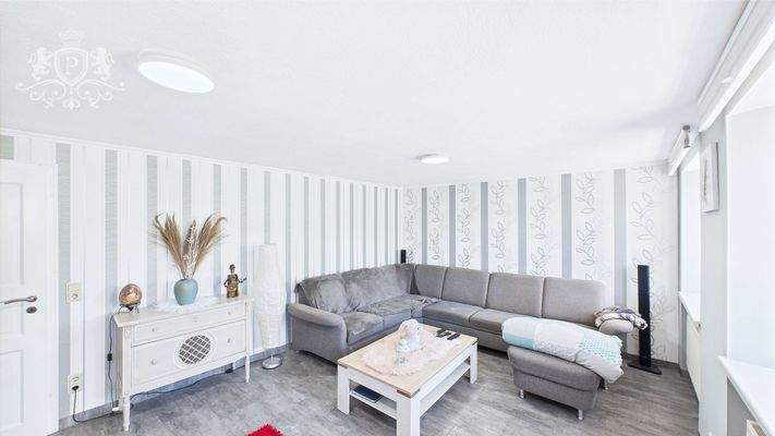 1. Wohneinheit Obergeschoss - Wohnzimmer