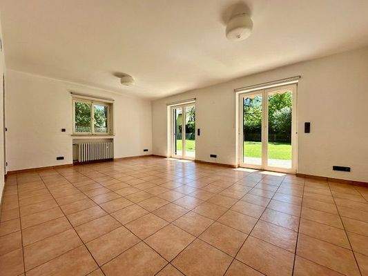 GG Zimmer mit Terrasse