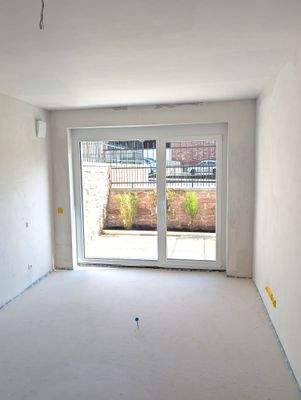 Wohnzimmer mit Terrasse