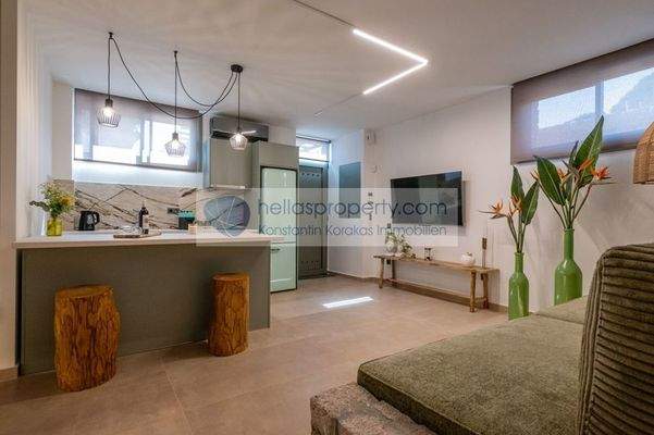 92a4b9c64f654165a8ffd3a6a6b98df5-original