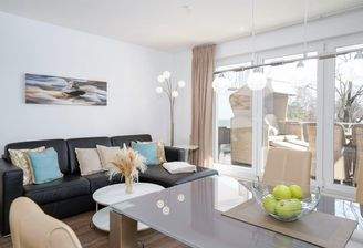 Wohnzimmer mit Terrasse