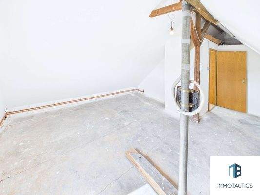 Speicherraum DG Haupthaus