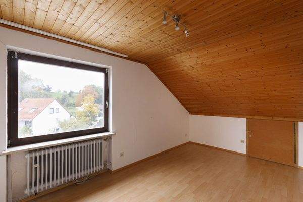 Zweites Dachgeschosszimmer