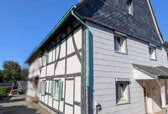 Hausansicht front