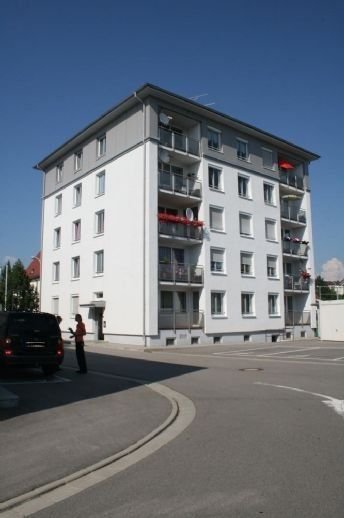 Große 5 Zimmer Wohnung mit