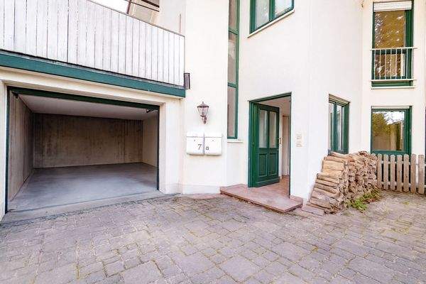 Garage & Hauseingang