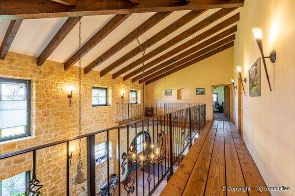 Umgang / Galerie im DG