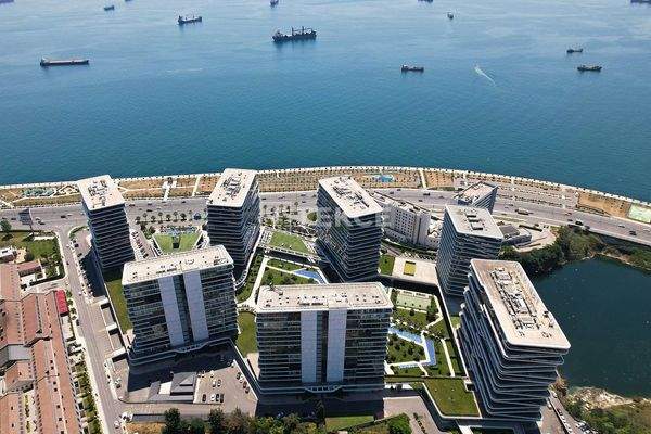 Spacious Apartments with Sea Views in Istanbul Zeytinburnu