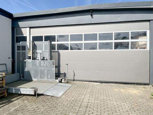 Rolltor zur Anlieferung