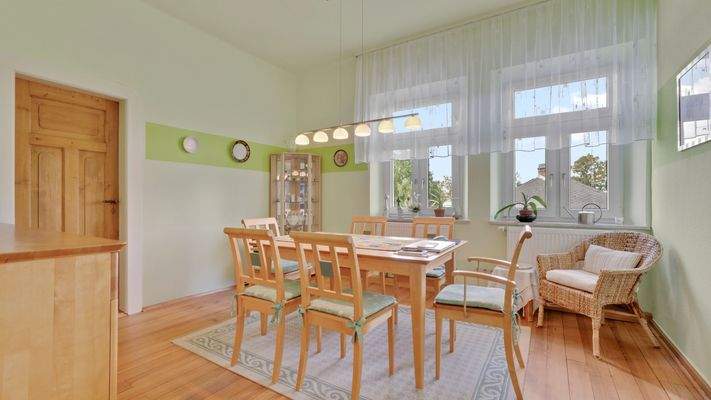 WE 8: Esszimmer 3. OG