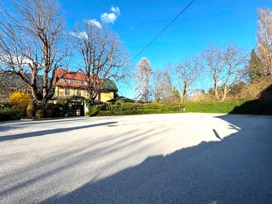 Kundenparkplatz