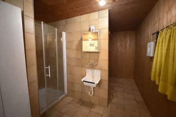 zusätzliches Bad des Haupthauses