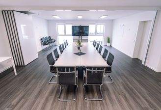 Meetingraum 2. OG als Seminarbereich geöffnet