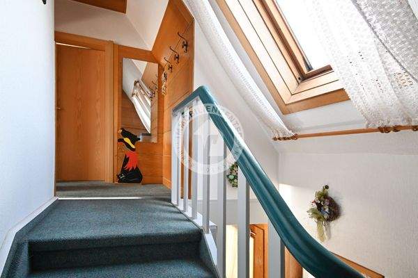 Die Treppe zum Dachgeschoss