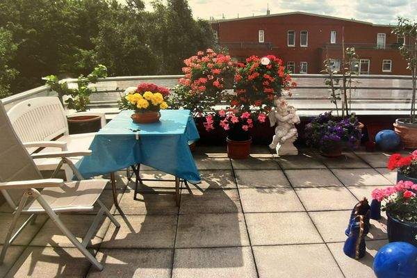 Dachterrasse im Sommer