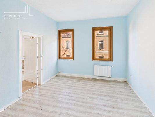 Vorderhaus_1.OG_Zimmer1