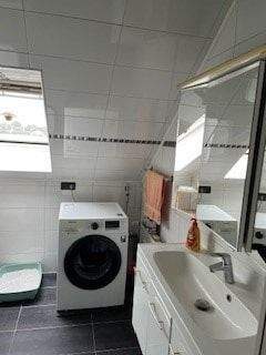 Badezimmer Ansicht 1