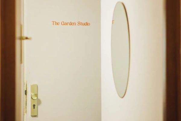 313fab29-37ed-43e8-a9cc-293a678dc894