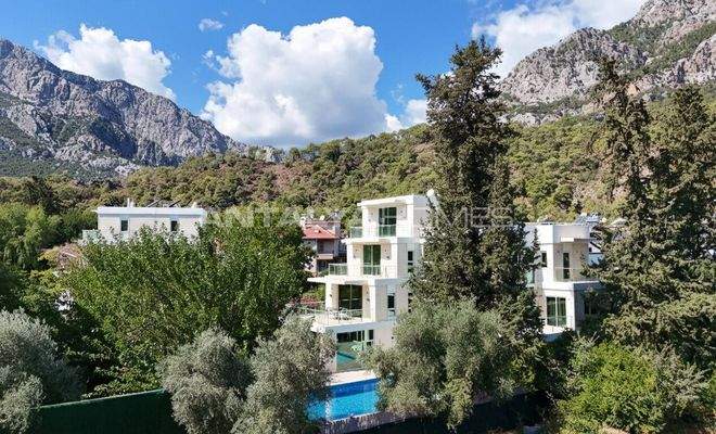Luxury House with Pool for Sale in Antalya Kemer