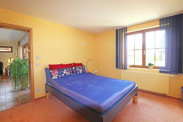 Gästezimmer EG.jpg